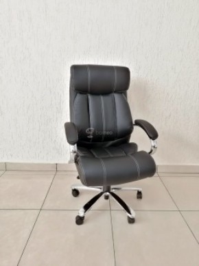Кресло Barneo K-303 для руководителя (черная экокожа) в Игриме - igrim.ok-mebel.com | фото