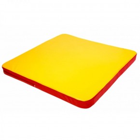 Мат гимнастический 1,36х1,36х0,08м складной закругленные углы цв. красный-желтый (для ДСК Игрунок) в Игриме - igrim.ok-mebel.com | фото